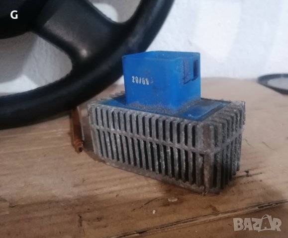 Опел 2.2DTI Реле подгревни свещи 