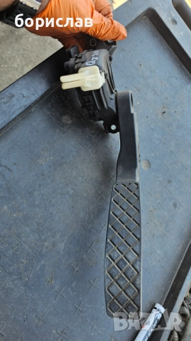 Педал газ за audi Q7 