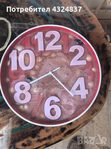 часовник ръчна изработка с епоксидна смола 