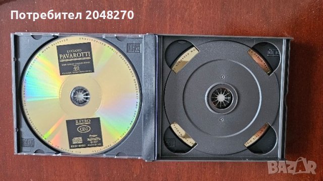 Луксозен Двоен Албум цветни снимки LUCIANO PAVAROTTI Златни 40 Хита, снимка 4 - CD дискове - 44139067