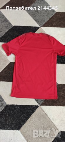 Nike червена тениска размер S, снимка 2 - Тениски - 36806201