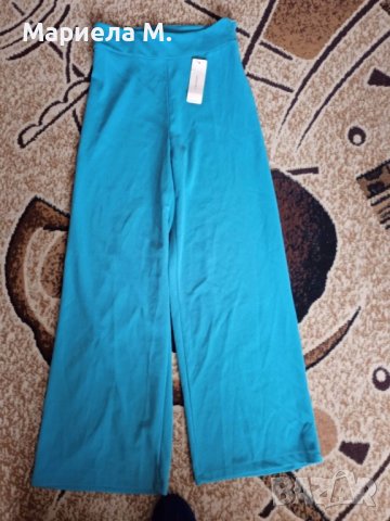 Нов с етикет! Костюм широк панталон с олекотено манто, снимка 3 - Комплекти - 40583937