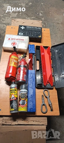 аптечка пожарогасител триъгълник кука резервна гума, снимка 2 - Части - 53157797