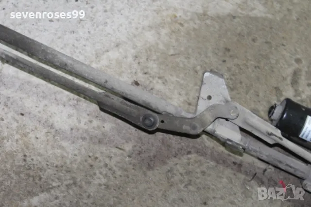 Мотор предни чистачки механизъм Пежо 307 св комби 2002 1.6i Peugeot 307SW, снимка 4 - Части - 48252895