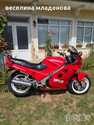 Honda VFR 750 F, снимка 1