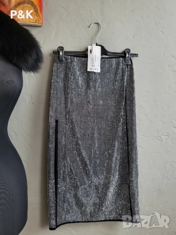 Пола с цепка и камъчета 