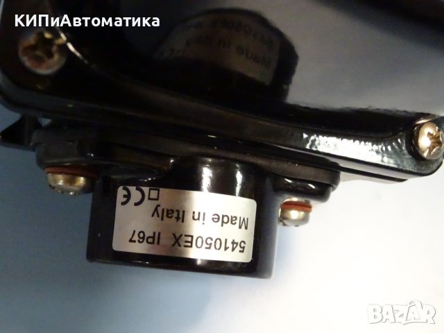 бутониера 6 бутона+стоп G.Gioverzana 541050Ex button station protection, снимка 6 - Резервни части за машини - 43047168