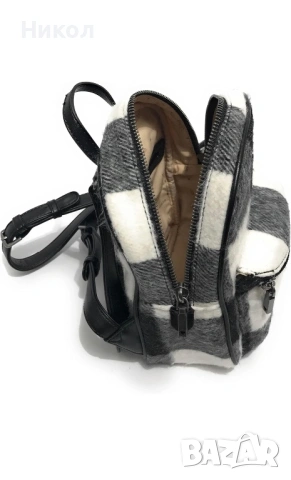 Малка раница Guess, снимка 4 - Раници - 53579054