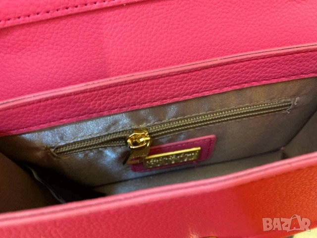 чанти versace , снимка 3 - Чанти - 51429664