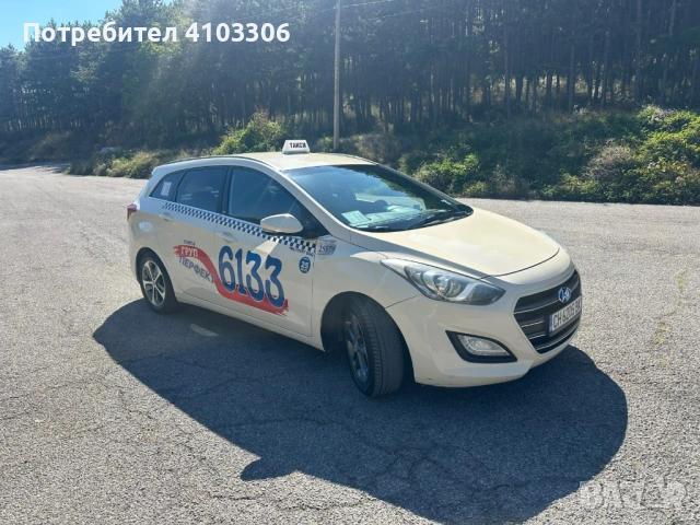 Hyundai I30 1.6 CRDi, снимка 7 - Автомобили и джипове - 53563412
