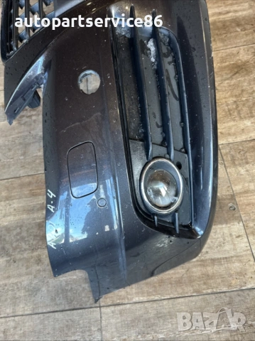 Предна броня черна S-line за Audi A4 B8, 1.8 TFSI, оригинална част, 2008 г., снимка 2 - Части - 53529791