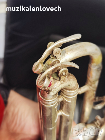 Hirsbrunner Sumiswald B-trompete - Б Тромпет с твърд куфар /Switzerland/, снимка 10 - Духови инструменти - 44860136