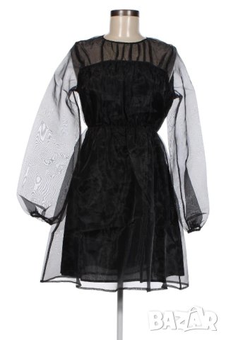 Страхотна черна рокля с тюл за празнична вечер​,​ размер М, снимка 1 - Рокли - 40469633