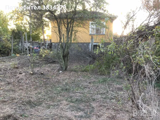 Масивна, двуетажна тухлена къща, село Брягово, от собственик, снимка 9 - Къщи - 47669192