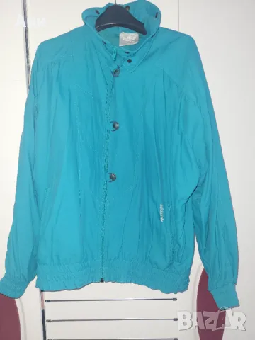 Оригинално яке adidas 44 номер, снимка 2 - Якета - 47830073