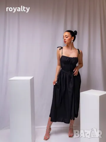 Черна елегантна дамска рокля 