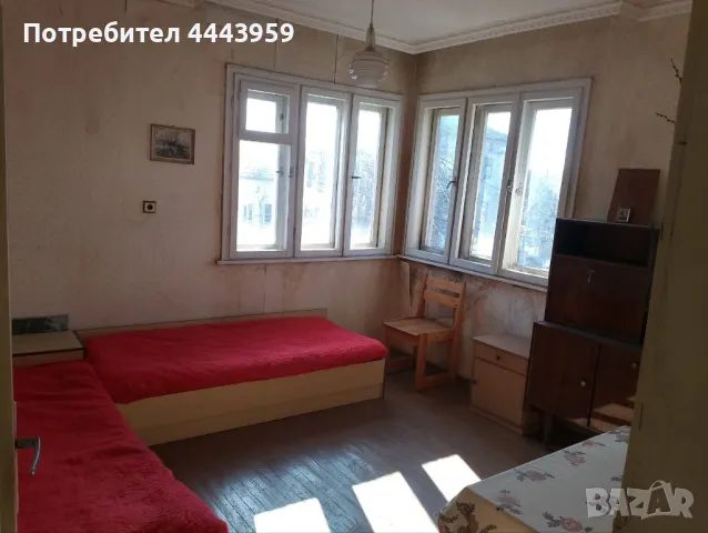 Голяма тухлена двуетажна къща с приземен, тавански етаж и двор в гр. Харманли, снимка 15 - Къщи - 49884994