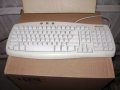 Продавам клавиетура Microsoft Basic 1.0A, снимка 1 - Клавиатури и мишки - 43449949