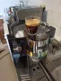 Кафе машина Делонги с ръкохватка крема диск работи перфектно и прави уникално кафе плътно с каймак  , снимка 3