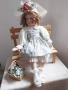Порцеланова кукла Каролайн от Памела Филипс колекция „Сладкиши на лятото в Джорджтаун“ сертификат, снимка 11
