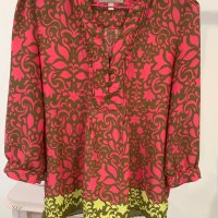 Красива дамска блуза в размер S, снимка 8 - Блузи с дълъг ръкав и пуловери - 44118717