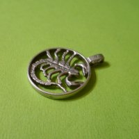 Масивна сребърна висулка "Скорпион", снимка 2 - Колиета, медальони, синджири - 36705186