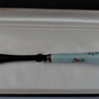 Сребърно цигаре с гилеше емайл и чер корал/ silver guilloche enamel cigarette holder/, снимка 1 - Антикварни и старинни предмети - 39835123