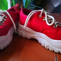 Дамски спортни обувки, снимка 4 - Дамски ежедневни обувки - 27916024