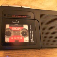 Диктофон с микро касета Sony, снимка 8 - Други - 32518977