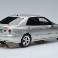 LEXUS IS200 1998 - мащаб 1:18 на OTTOmobile моделът е нов в кутия, снимка 2 - Колекции - 40746452