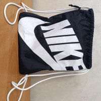 Nike-Много Запазена, снимка 4 - Раници - 43940381