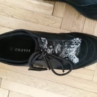 Оригинални спортно елегантни кецове Cruyff, снимка 7 - Маратонки - 36850081