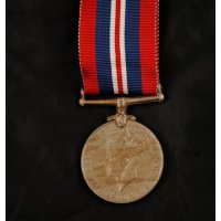Медал от втората световна война 1939 - 1945

, снимка 3 - Нумизматика и бонистика - 43633472