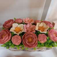 Кашпи с цветя изработени от керамика, снимка 1 - Декорация за дома - 43820703