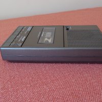 vintage SHARP CE-152 cassete recorder, снимка 11 - Радиокасетофони, транзистори - 32782274