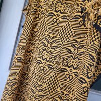 Продавам битово килимче с ресни 120 х 80 см Жълто и черно , снимка 3 - Килими - 39233573