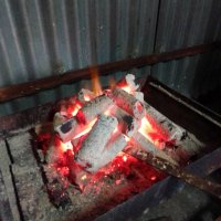  Дървени въглища пресовани за  барбекю 