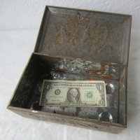 Много стара кутия метал ламарина антика, снимка 11 - Други ценни предмети - 33071599