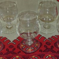 Мини стъклени чашки за алкохол, снимка 1 - Чаши - 28909339