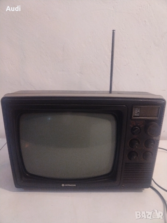Телевизор HITACHI с кинескоп черно/Бял 220V 50Hz, снимка 1