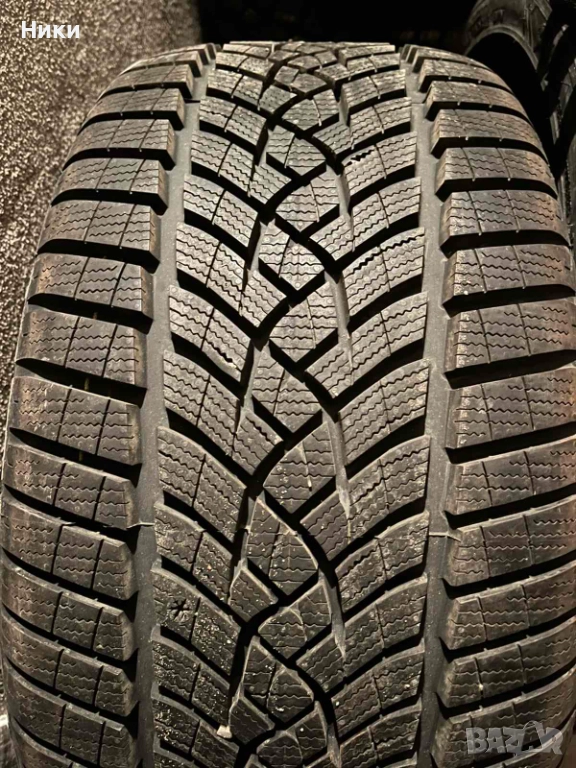 2бр. 245/40/18 Goodyear DOT3222 , снимка 1