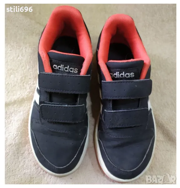 ДЕТСКИ МАРАТОНКИ  ADIDAS ОРИГИНАЛНИ., снимка 1