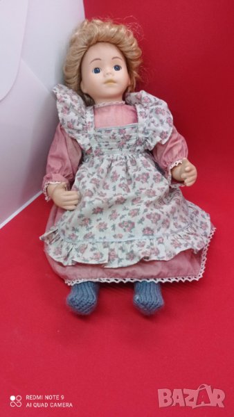 Порцеланова кукла седяща 40см, снимка 1