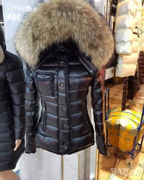 Налично!!!!Дамско яке Moncler с гъши пух и естествен косъм от лисица, снимка 1