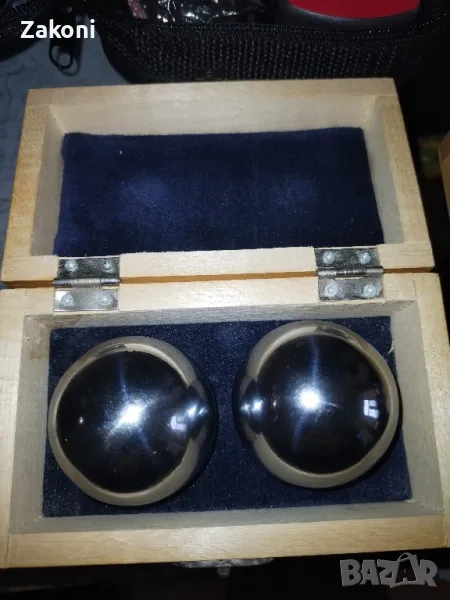 Китайски 2 красиви чигонг топки в дървена кутия, снимка 1