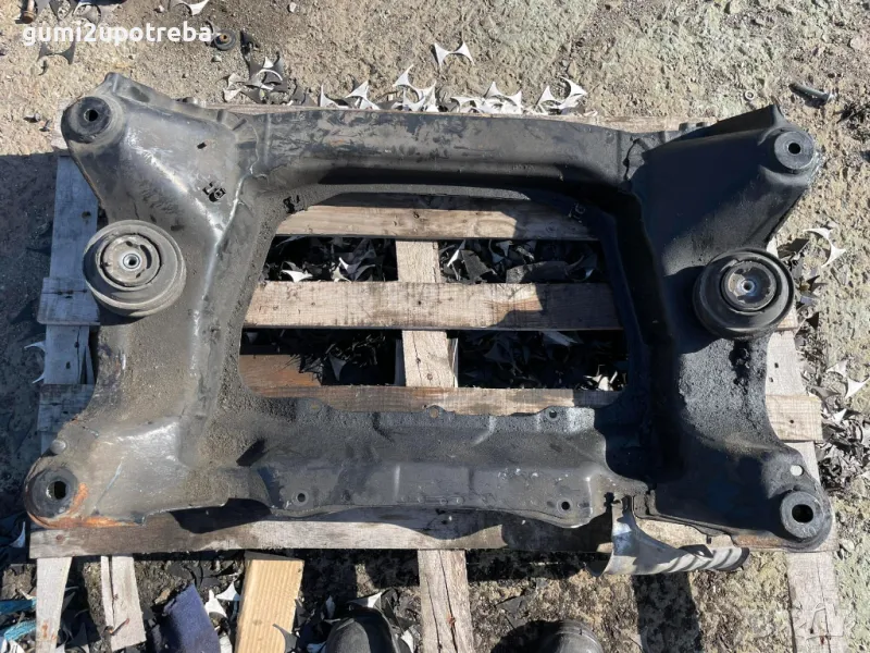 Преден Мост Магаре Mercedes E class W211 4Matic Tmodel 320CDI, снимка 1