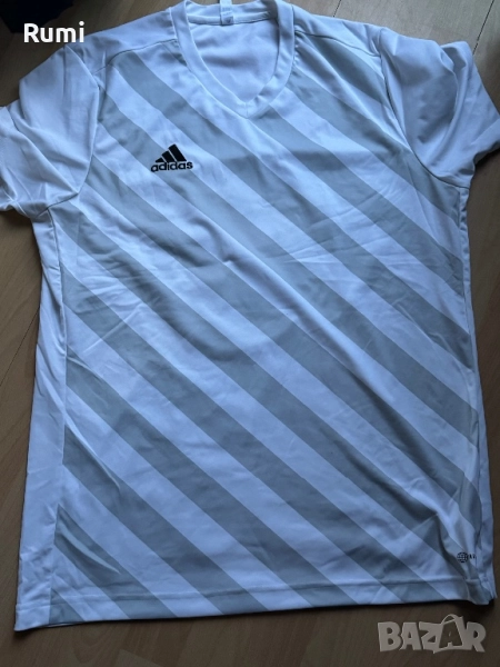 Оригинална тениска adidas Entrada 22 Graphic Jersey! XL, снимка 1