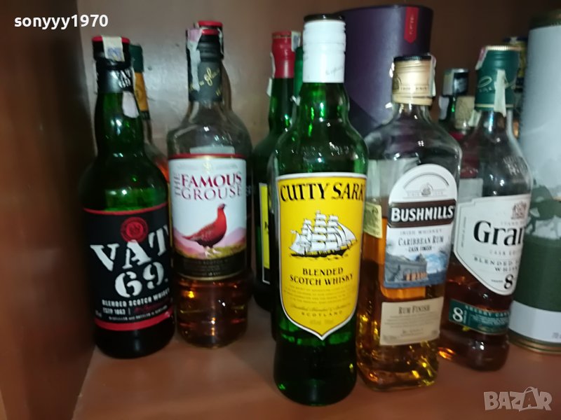 ПРАЗНИ РАЗНИ МАРКОВИ ШИШЕТА ЗА КОЛЕКЦИЯ 2703231701, снимка 1