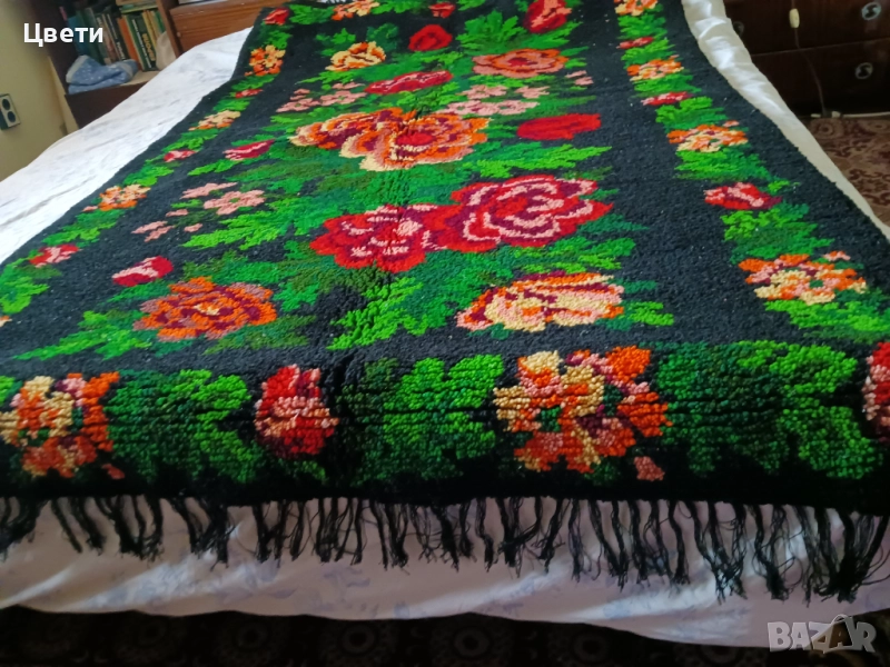 Губери и китеници от раклата на баба, снимка 1