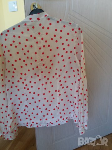 Тънка риза коприна бяла на червени точки с панделка, снимка 3 - Ризи - 33345899